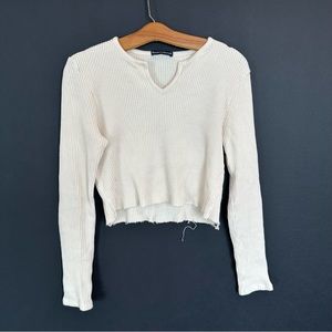 Brandy Melville Ribbed Long Sleeve Cropped Knit Shirt Ivory